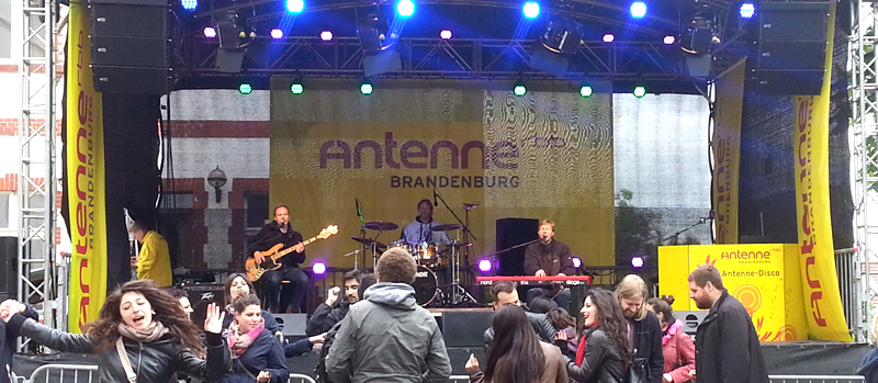 Mai 2014 Baumbltenfest/Bismarckhhe auf de RBB-Bhne